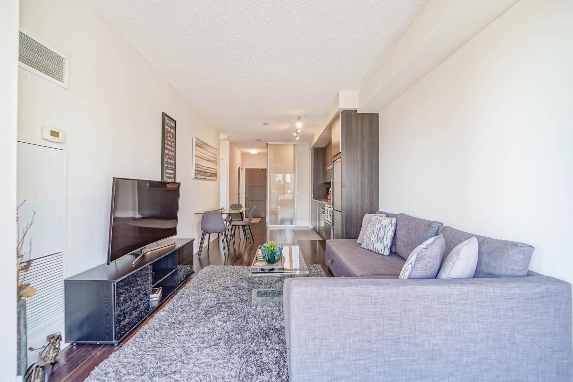 Chol Furnished Suites Heart Of Downtown Toronto, 2 Beds, Free Parking, Cn Tower View Eksteriør billede