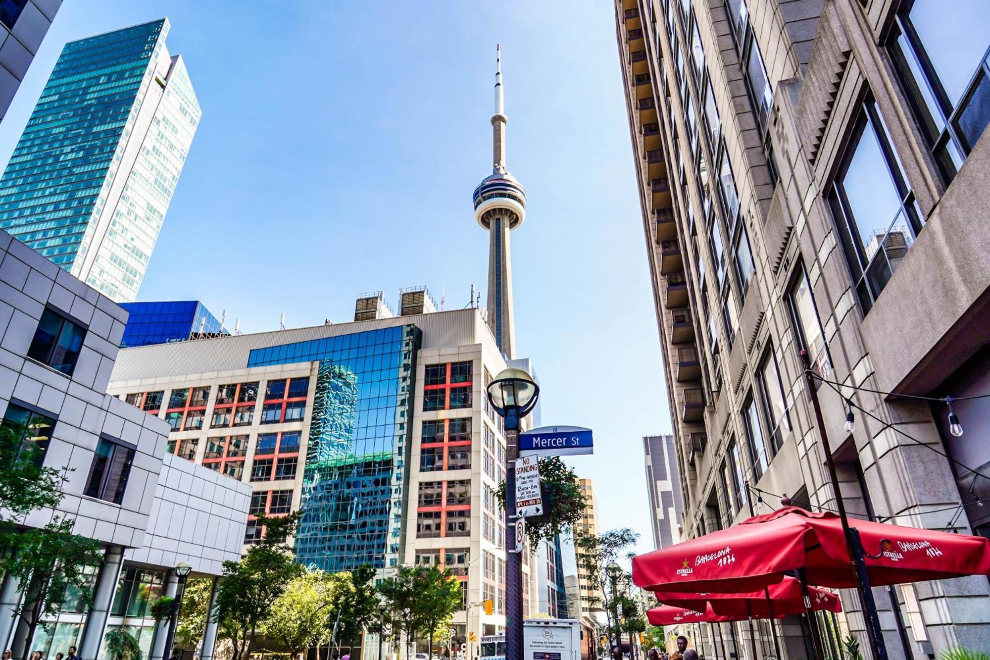Chol Furnished Suites Heart Of Downtown Toronto, 2 Beds, Free Parking, Cn Tower View Eksteriør billede